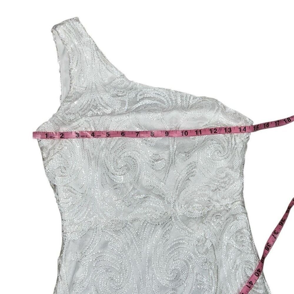 Lulu’s Madina White Sequin One-Shoulder Bodycon Mini Dress size X-Small XS - Picture 7 of 9